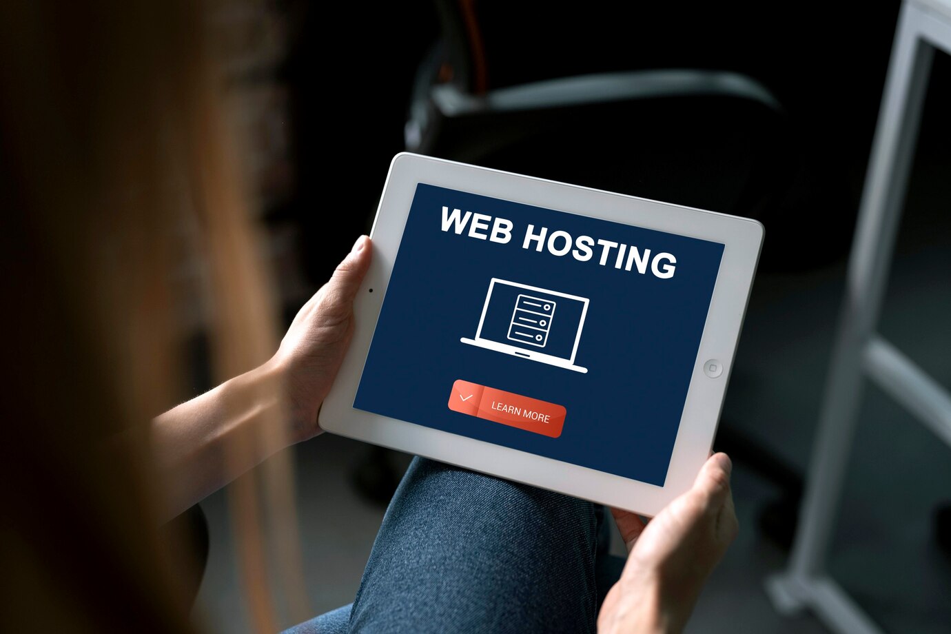 How and Where to Buy Your Hosting || Image by rawpixel.com on Freepik.com